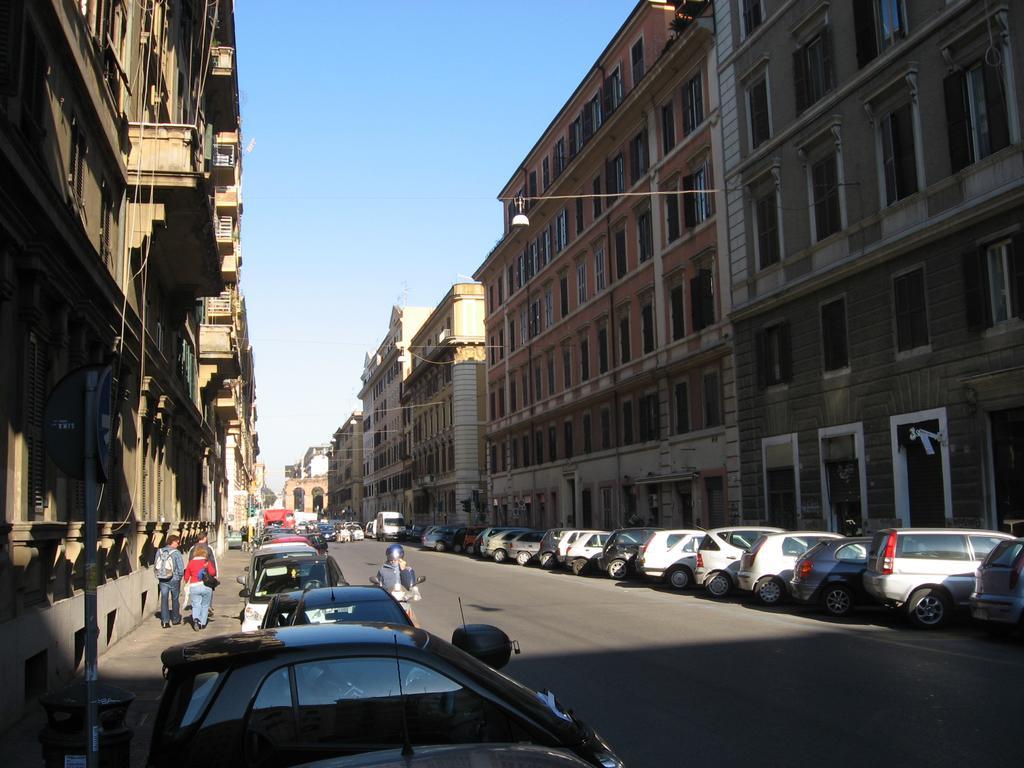 Via Umberto Apartman Róma Kültér fotó